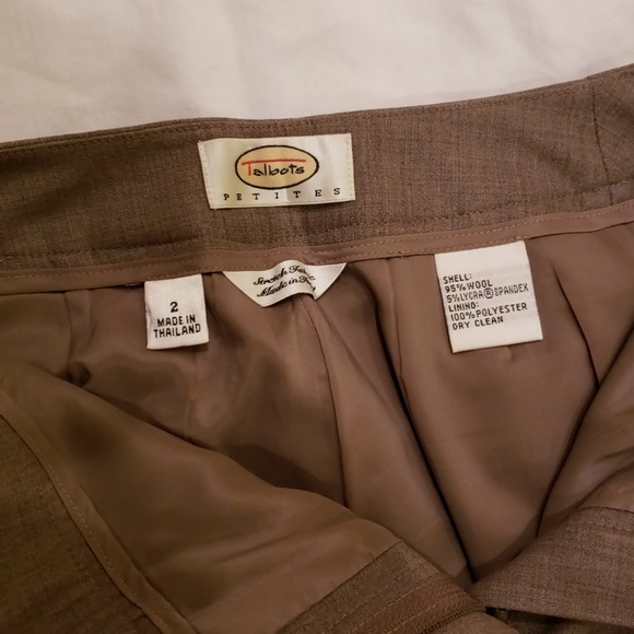 2-Piece Brown Suit - Picture 7 of 7